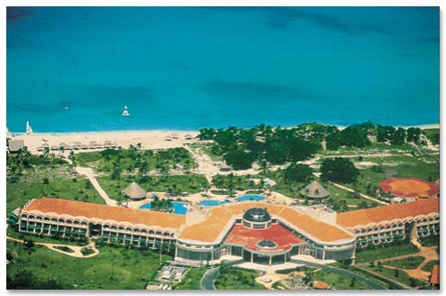 Vue aérienne de l'hotel Brisas del caribe